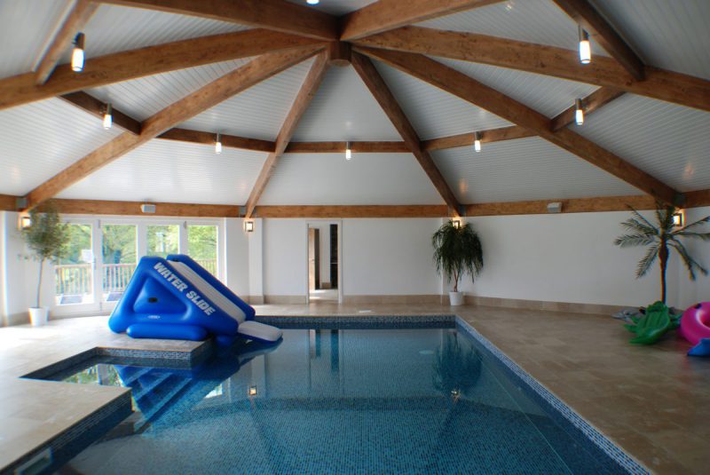 Swimming Pool Tiling
